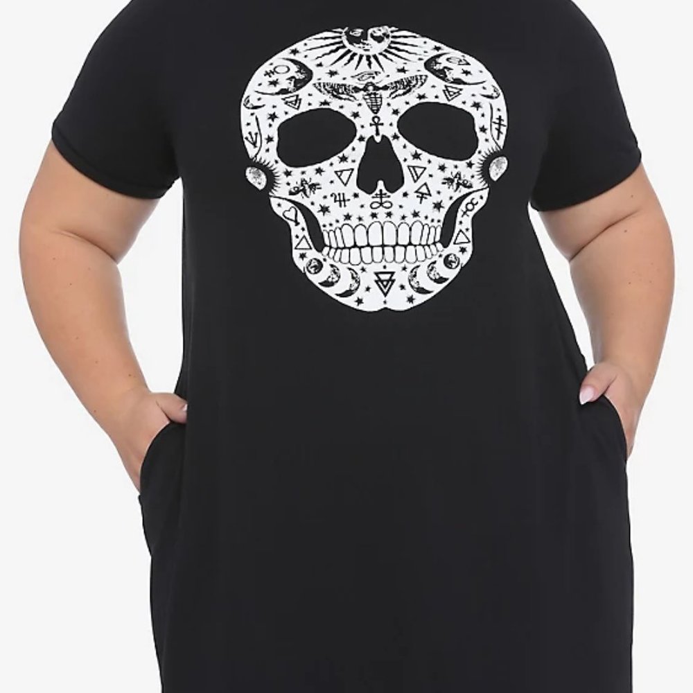 Plus size skull t shirt dress